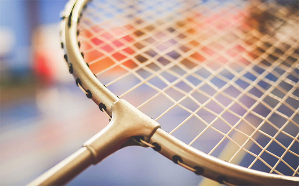 羽毛球拍線拉線磅數，球拍多少磅數合適（上）